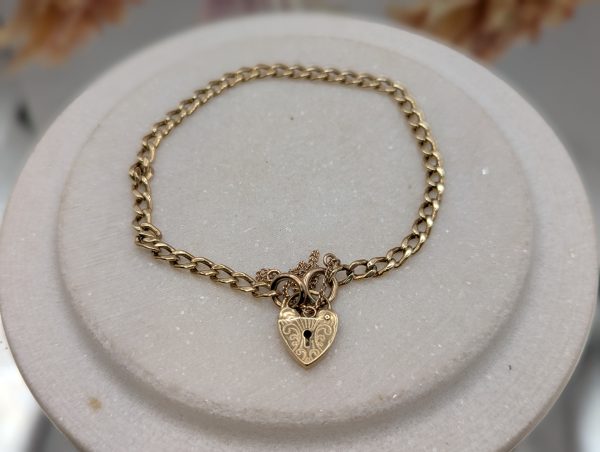 Ladies 9CT Yellow Gold Heart Locket Bracelet (5.1gms) - BP383230 - Image 2