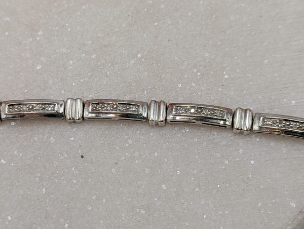 Ladies 9CT White Gold Clear Stone Bracelet (8.6gms) - BP344792 - Image 4