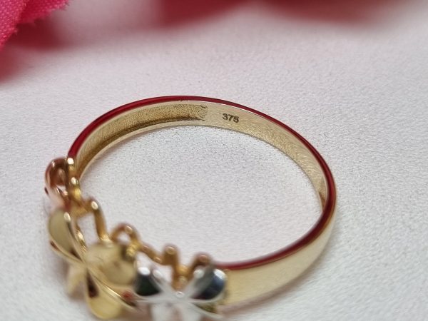 9ct Tri-Gold Clover Leaf Ring TW375614 - Image 4