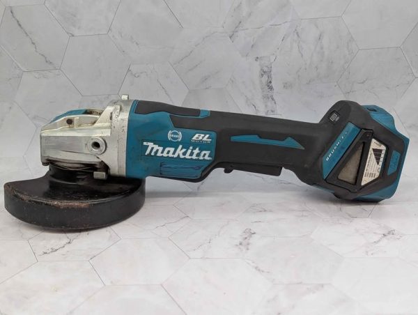 Makita 18V 125mm X-Lock Angle Grinder Skin-Only (DGA519) - BP388028 - Image 2