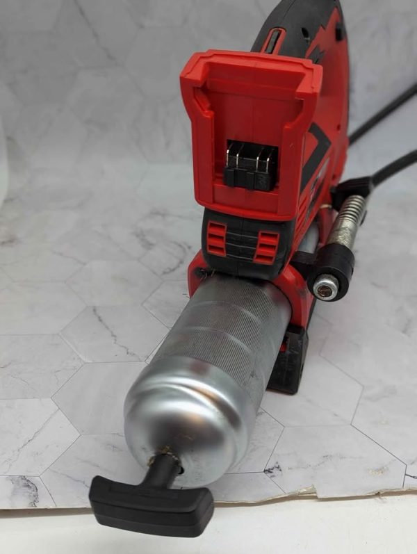 Milwaukee 18V 2-Speed Grease Tool Skin-Only (M18 GG) - BP389713 - Image 6