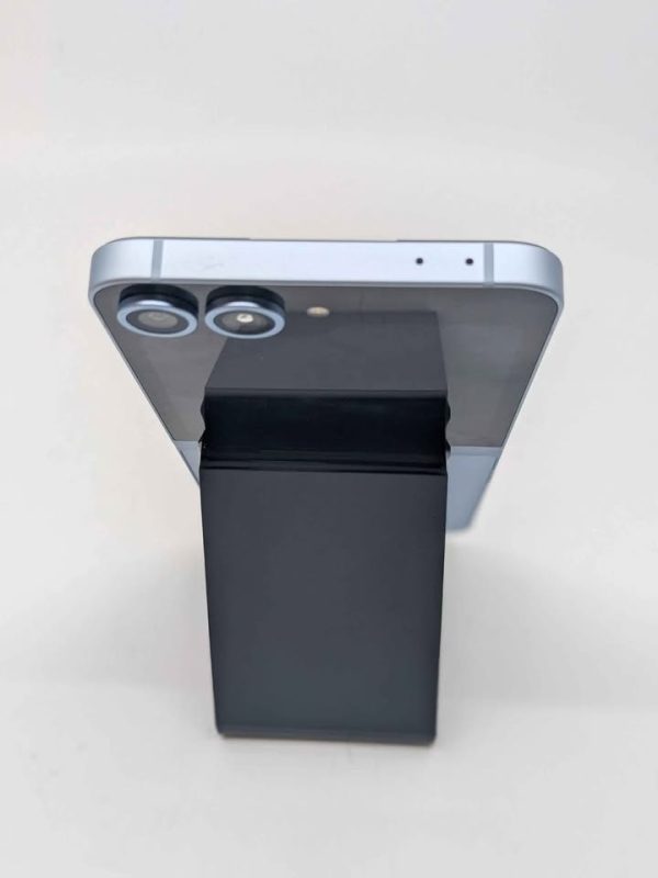 Samsung Galaxy Z Flip6 Phone - BL388627 - Image 7