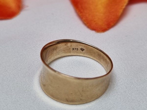 9ct Yellow Gold Band TW378817 - Image 2