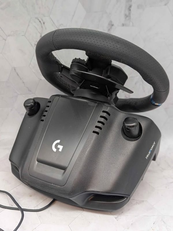 Logitech G923 TrueForce Racing Wheel & Pedals For PS5/4 - BP385188 - Image 4