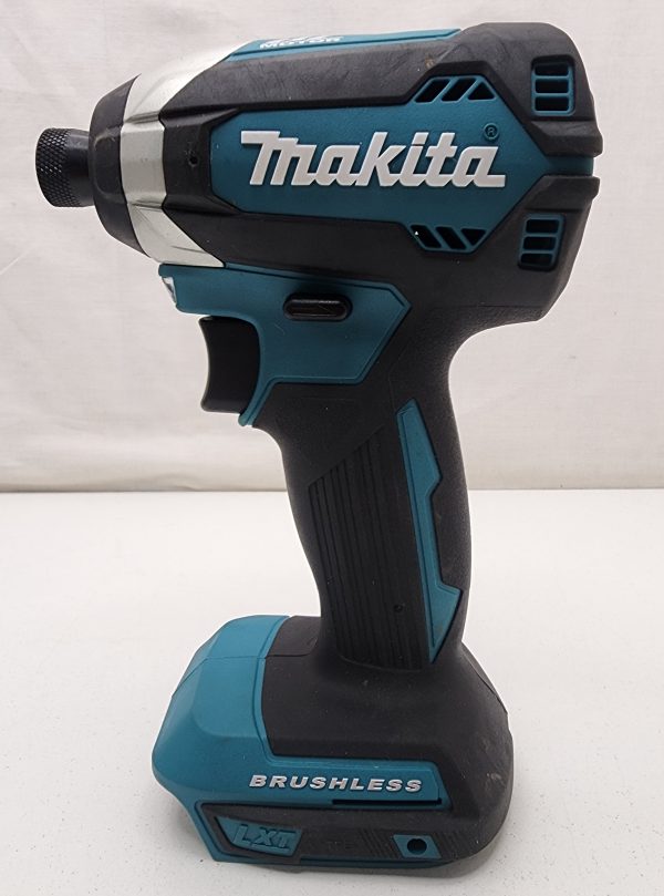 Makita Drill Kit with 2x 4.0Ah Batteries and Charger - IP388912 - Image 6