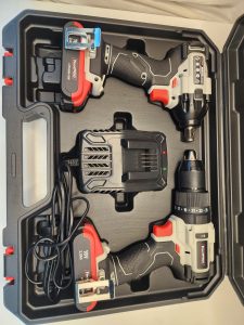 ToolPRO 18V Brushless Hammer Drill & Wrench Kit 2.0Ah - IP385282