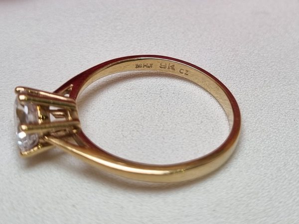 9ct Yellow Gold Solitaire Ring TW369925 - Image 3