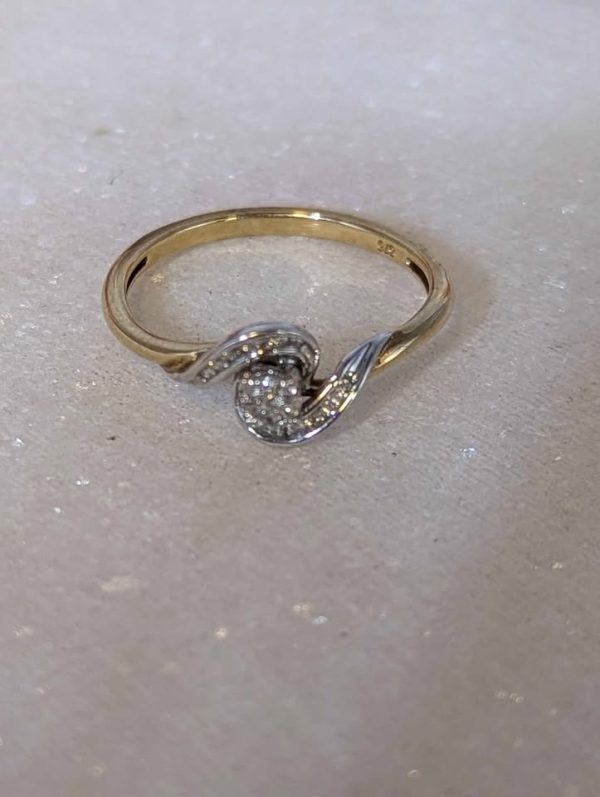 Ladies 9CT Yellow Gold and Diamond Ring (1.6gms) - BP365322 - Image 6