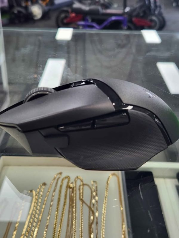 RAZER BASILISK V3 X HYPERSPEED MOUSE IN BOX #GN387971 - Image 8