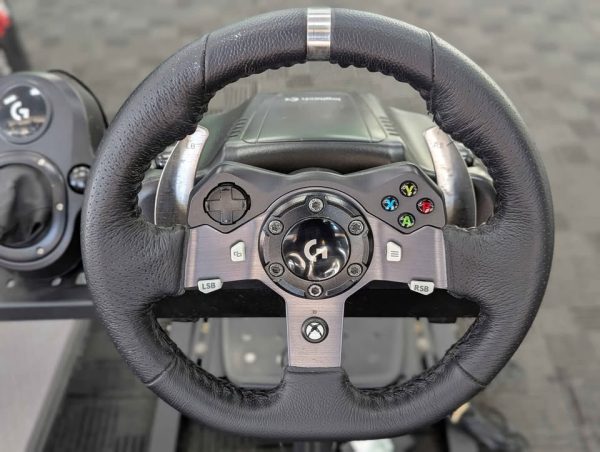 Logitech G920 Driving Steering Wheel, Gear Shifter and Pedals(Xbox) - BP384830 - Image 2