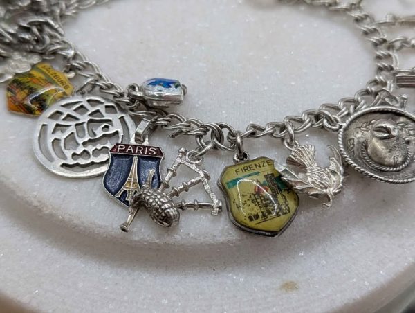 Sterling Silver World Travel 27-Charm Bracelet (48.62gms) - BP384850 - Image 6
