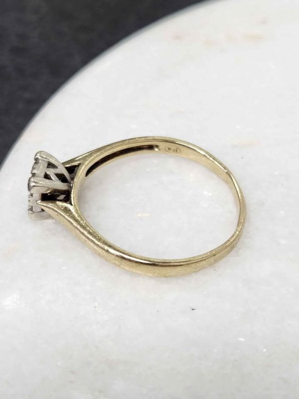 9CT YELLOW GOLD DIAMOND RING #GN387799 - Image 4