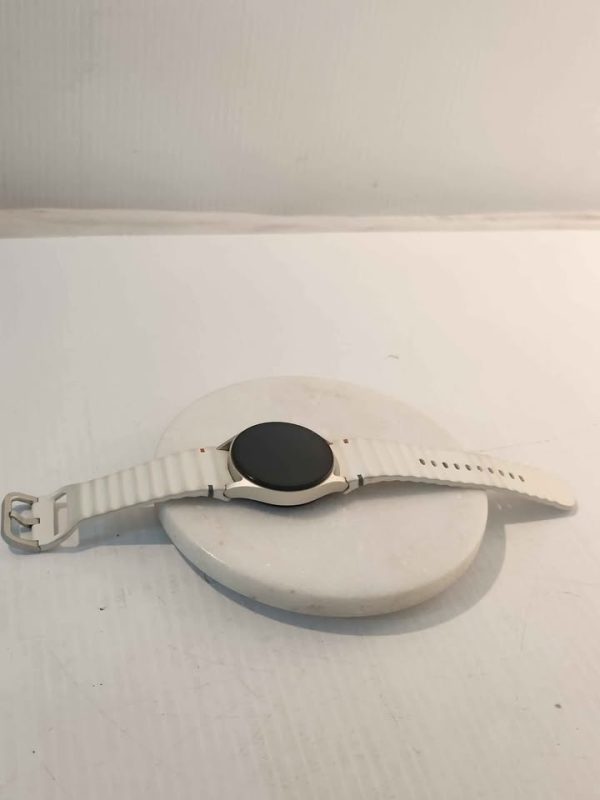 SAMSUNG SMART WATCH 7 WITH CHARGER #GN389351 - Image 9