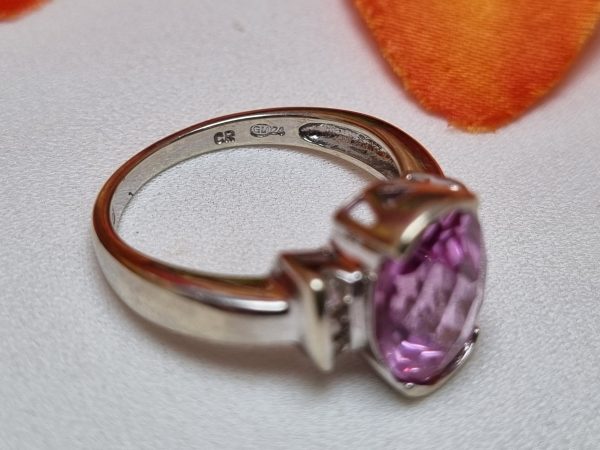 9ct White Gold Pink Stone Solitaire Ring TW384822 - Image 9