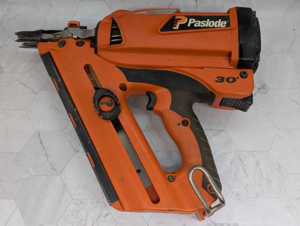 Paslode FrameMaster-Li Impulse Framing Nailer (B20543P) - BP387037 - Image 3