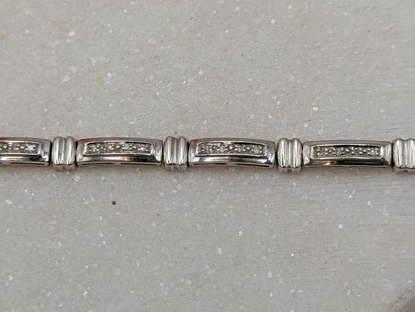 Ladies 9CT White Gold Clear Stone Bracelet (8.6gms) - BP344792 - Image 3
