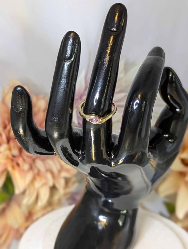 Ladies 9CT Yellow Gold and Pink Stone Ring (1.5gms) - BP361283 - Image 4