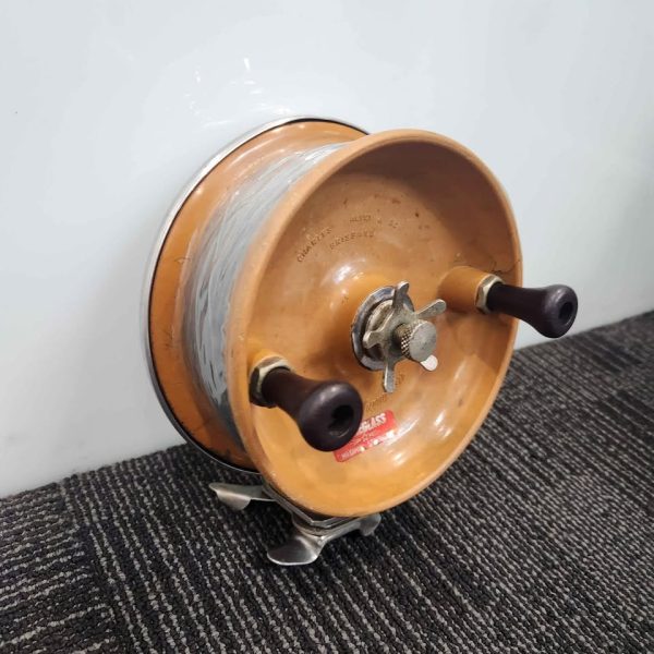 ALVERY SURF CHAMPION FISHING REEL #GN354516 - Image 9