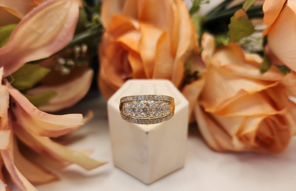 Ladies 10CT Yellow Gold Diamond Cluster Ring - IP382569 - Image 8