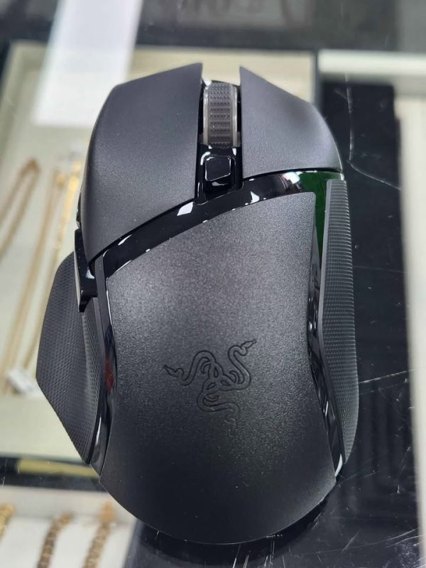 RAZER BASILISK V3 X HYPERSPEED MOUSE IN BOX #GN387971 - Image 7