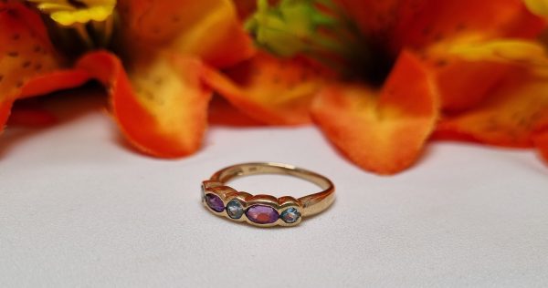 9ct Yellow Gold Purple and Green Stone Dress Ring TW384474 - Image 2
