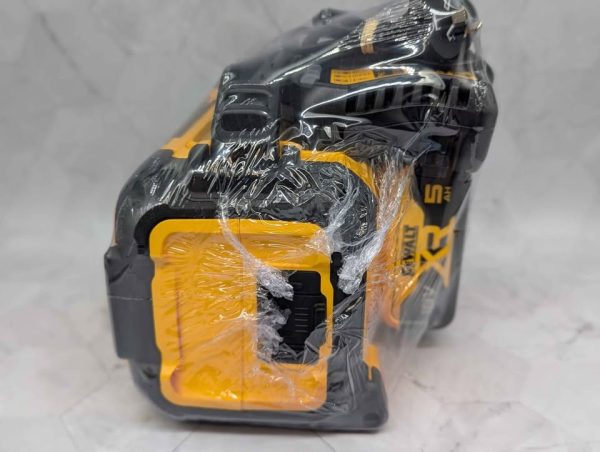 DeWalt 18V XR Compact Bluetooth Speaker w/ 5Ah Battery (DCR011) - BP388658 - Image 7