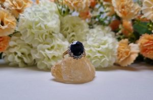 9ct Yellow Gold Blue Stone Halo Ring TW375268