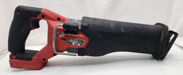 Milwaukee M18 Reciprocating Saw w 12.0Ah Battery - IP389598 - Image 6