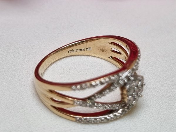 10ct Yellow Gold Channel/Cluster Dress Ring TW369725 - Image 4