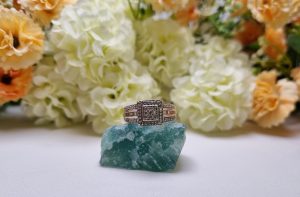 9ct White Gold Square Halo Ring TW381110