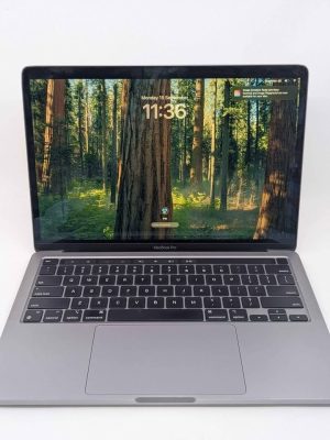 Apple MacBook Pro Laptop - BL327400