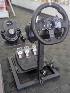 Logitech G920 Driving Steering Wheel, Gear Shifter and Pedals(Xbox) - BP384830