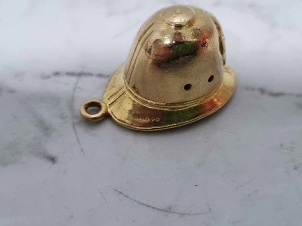 9CT YELLOW GOLD POLICE MAN HAT PENDANT TW384818-6 - Image 12