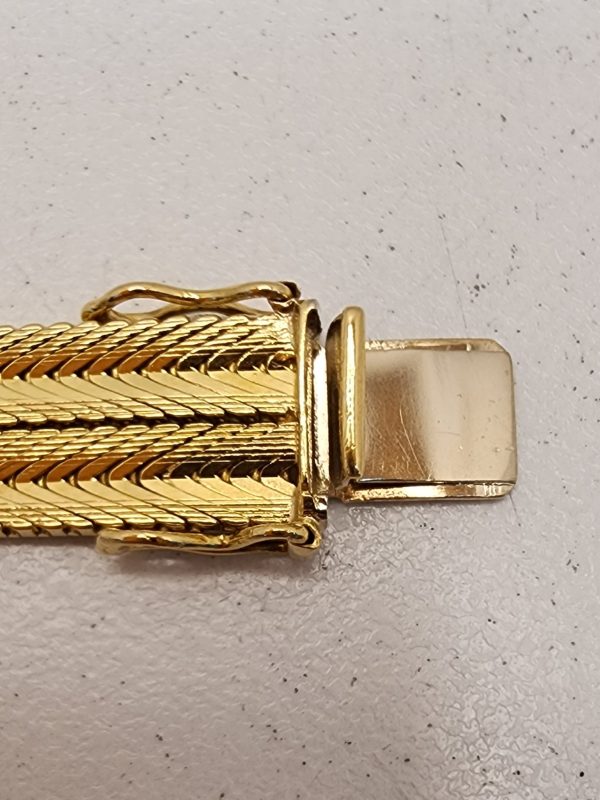 Ladies Vintage 18CT Yellow Gold Mesh Bracelet with Diamonds - IP371656 - Image 21