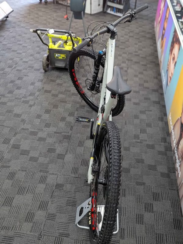 Intense Cycles Primer 29 Trail Mountain Bike - BP391890 - Image 4