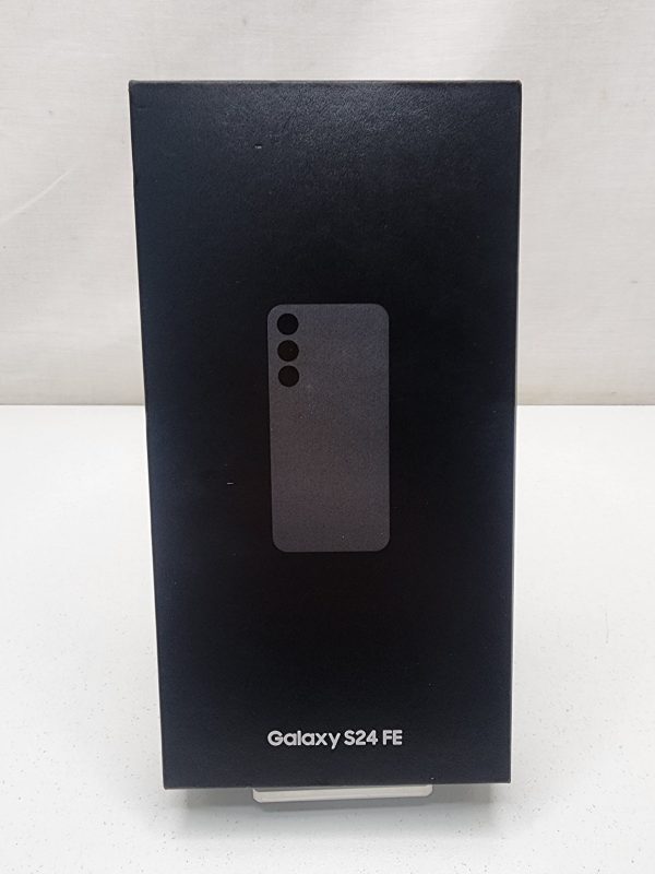 Samsung Galaxy S24 FE 128GB Graphite w/ Charger - IP394457 - Image 7