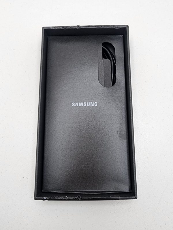 Samsung Galaxy S25 w/ Charger 256GB Silver Shadow- IP394456 - Image 12