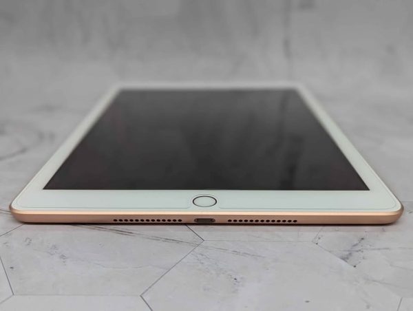 Apple iPad 32GB (6th Gen - MRJN2X/A) - BP390186 - Image 4