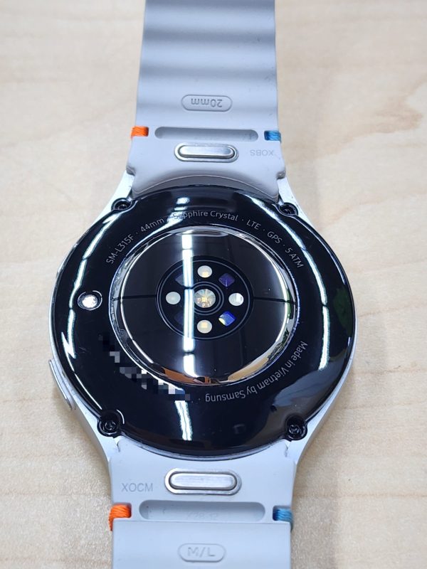 Samsung Galaxy Watch 7 LTE & GPS 44mm w/ Charger - IP391613 - Image 10