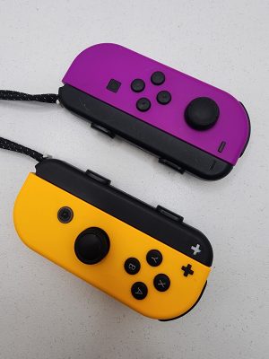 Nintendo Switch Controllers - IP392282