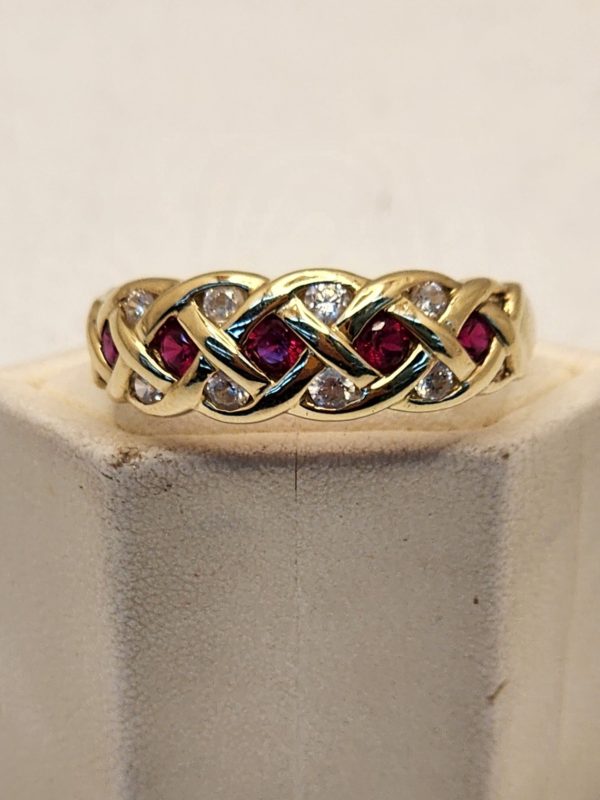 Ladies 9CT Yellow Gold Ring with Clear and Red Stones - IP388908 - Image 5