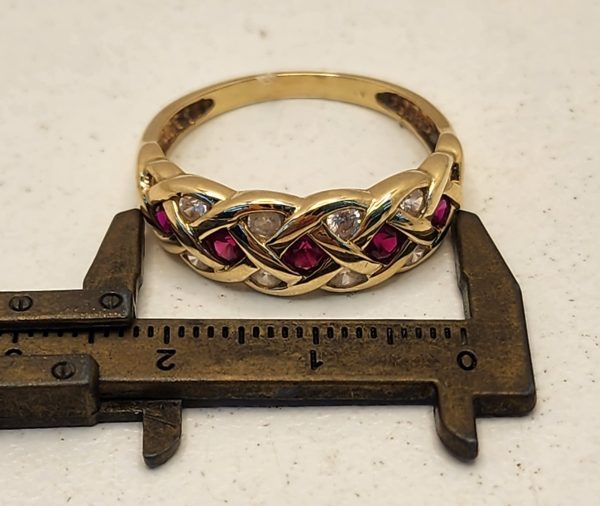 Ladies 9CT Yellow Gold Ring with Clear and Red Stones - IP388908 - Image 14