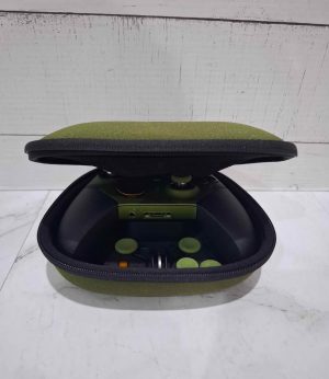 XBOX CONTROLLER WITH ACCESSORIES TW391139