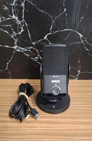 RODE MICROPHONE WITH CORD TW392243