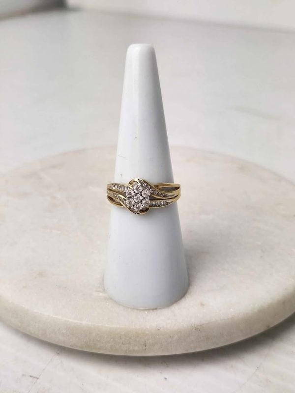 9CT YELLOW GOLD RING #GN390564 - Image 9