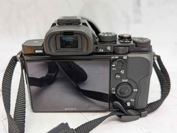 Sony Alpha 7 Full Frame Mirrorless DSLR Camera w/ 24-70mm Lens - BP383439 - Image 4