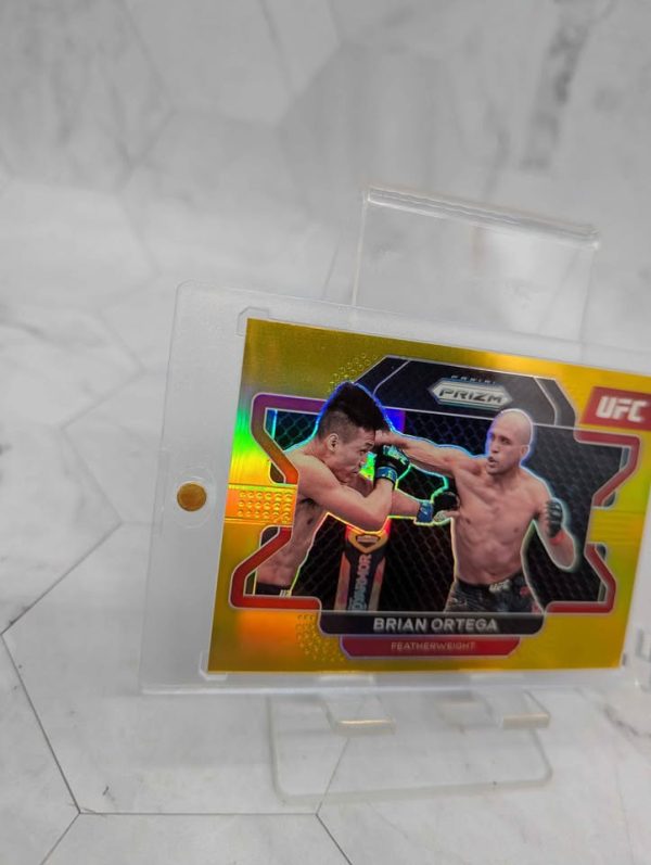 2022 Prizm UFC Brian Ortega Gold 1/10 Bookend Trading Card - BP391099 - Image 6