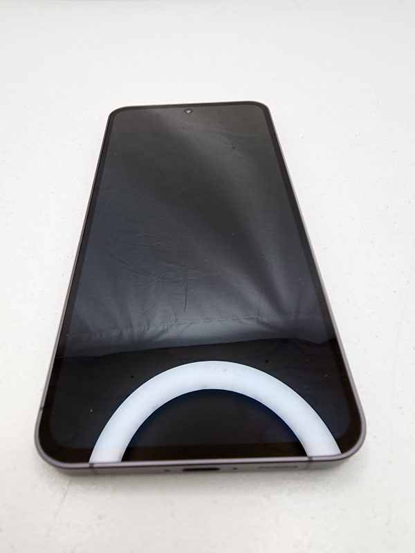 Samsung Galaxy S24 FE 128GB Graphite w/ Charger - IP394457 - Image 3