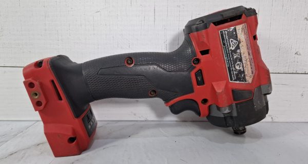 Milwaukee 18V Impact Driver TW386668 - Image 6