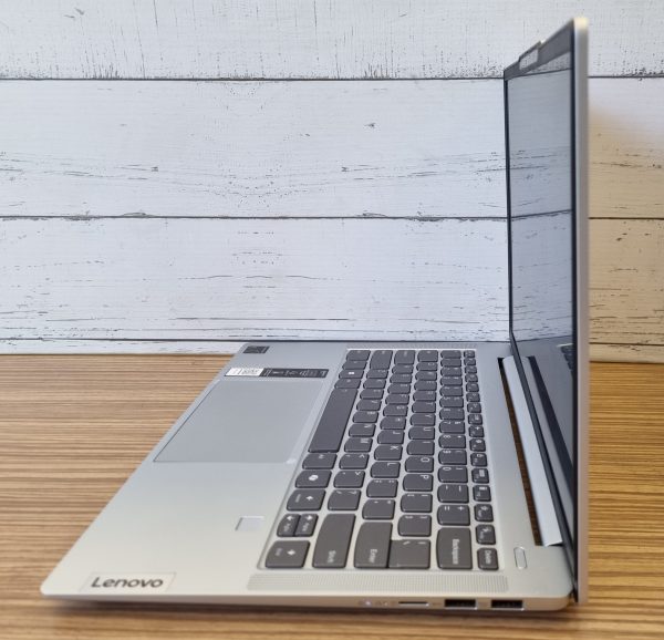 Lenovo IdeaPad Slim 5x TW365272 - Image 2